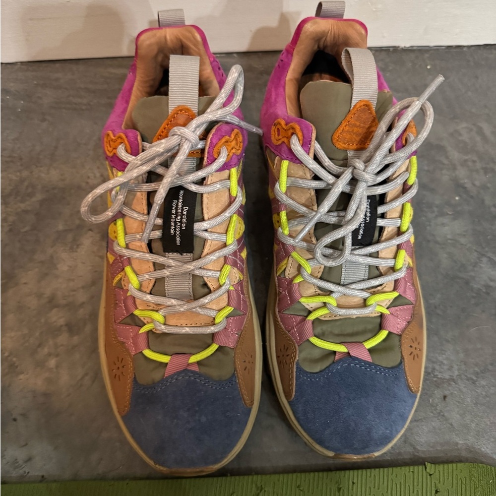 Colorful Flower Mountain Iwano Uni Hiking Women's Sneakers/Boots